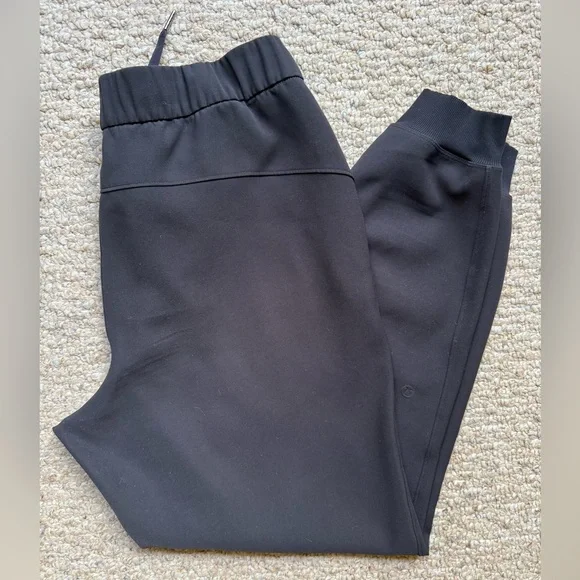 🍋 LULULEMON Black On The Fly Joggers Size 10 - Picture 12 of 13